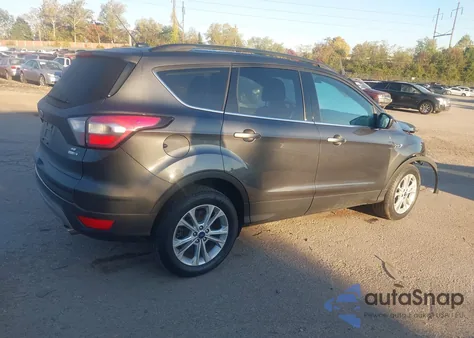 2017 Ford Escape Se из США, поврежденный, VIN 1FMCU9G98HUE28957